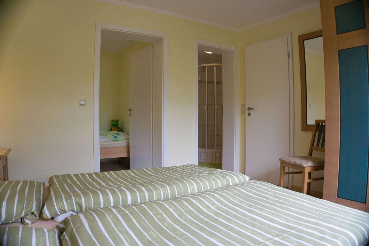 F-1042 Ferienwohnung Enna Sellin  Bagian luar foto