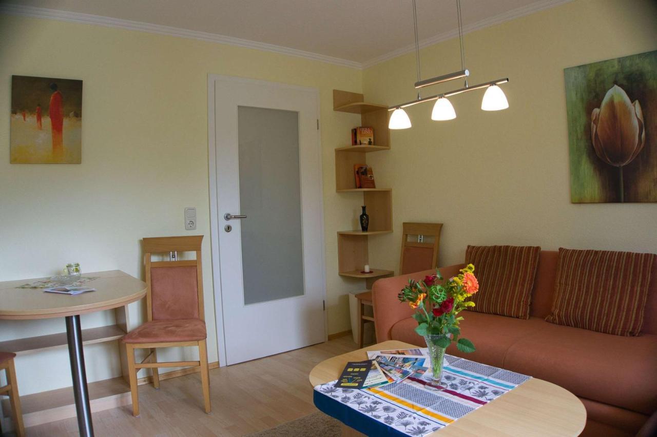 F-1042 Ferienwohnung Enna Sellin  Bagian luar foto